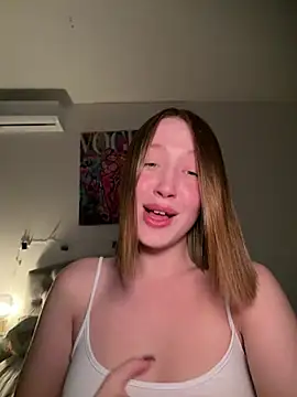 Snapshot of Sophie_Avory chatting on 06/24/26, 09:25 Sophie Avory online show from 06/24/26, 09:25