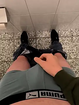 geilehecke1 online show from 04/29/26, 06:50