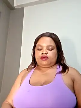 hugemelonsxxx online show from 03/03/25, 05:29