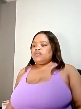 hugemelonsxxx online show from 03/04/25, 09:43