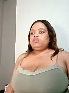 hugemelonsxxx online show from 03/05/25, 05:29