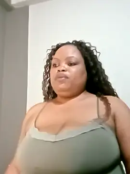 hugemelonsxxx online show from 03/18/25, 07:31