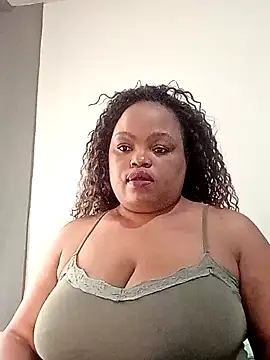 hugemelonsxxx online show from 03/22/25, 11:00