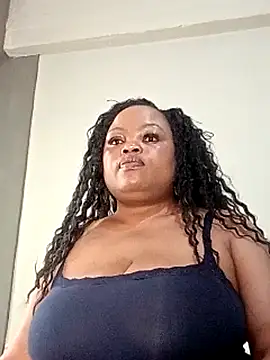 hugemelonsxxx online show from 10/28/25, 10:30