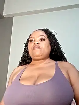 hugemelonsxxx online show from 11/17/25, 06:24