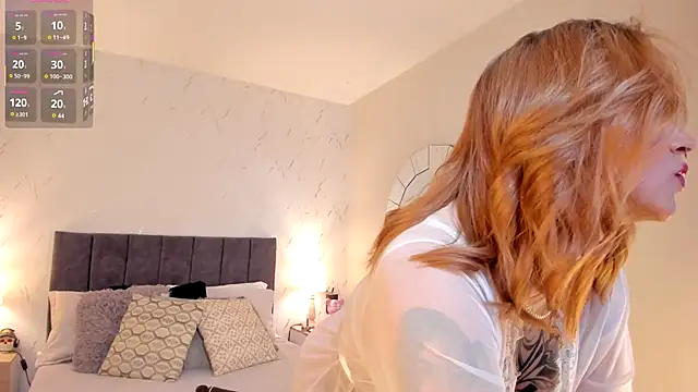 CyntiaAdams online show from 10/18/25, 08:09