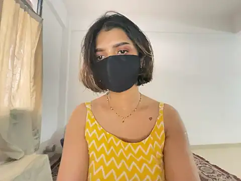 MaYaa  11 online show from 01/10/25, 11:54