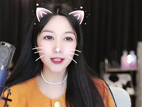 Nuyoah-77 online show from 02/25/25, 05:58