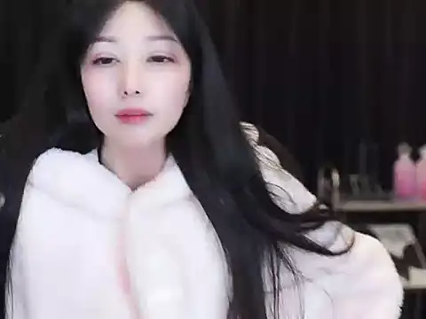 Nuyoah-77 online show from 01/12/26, 01:16