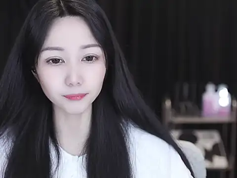 Nuyoah-77 online show from 03/06/26, 06:32