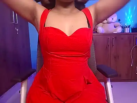 Snapshot of GoldnessAishu chatting on 06/24/26, 05:56 GoldnessAishu online show from 06/24/26, 05:56