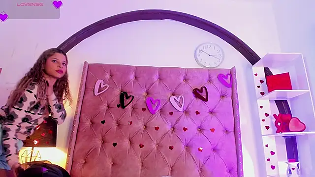 LadyAvalon online show from 02/11/25, 07:48