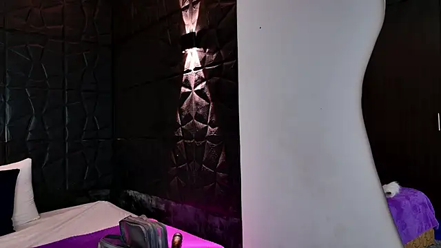 graceymilf666 online show from 12/02/25, 11:37