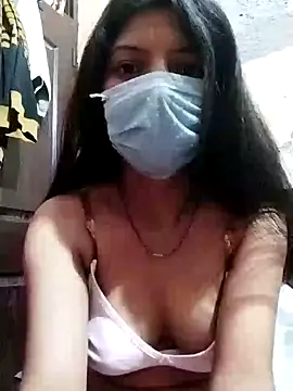 Hotty-Divya online show from 12/19/24, 09:18