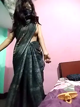 Hotty-Divya online show from 09/25/25, 03:05