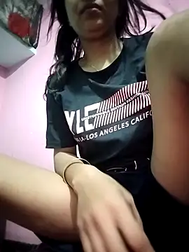 Snapshot of Hotty-Divya chatting on 04/19/26, 12:54 Hotty-Divya online show from 04/19/26, 12:54