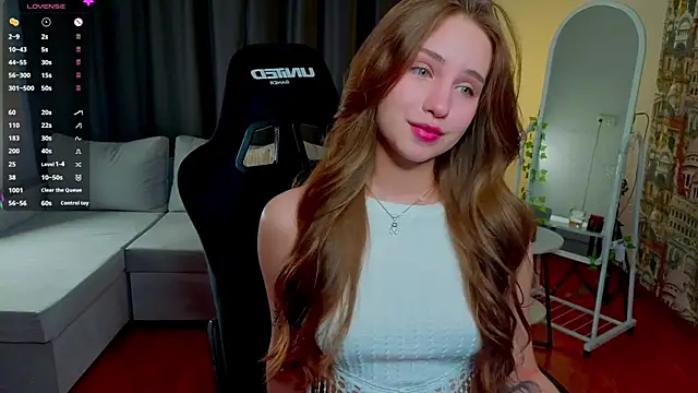 Alice loft online show from 04/18/26, 03:10