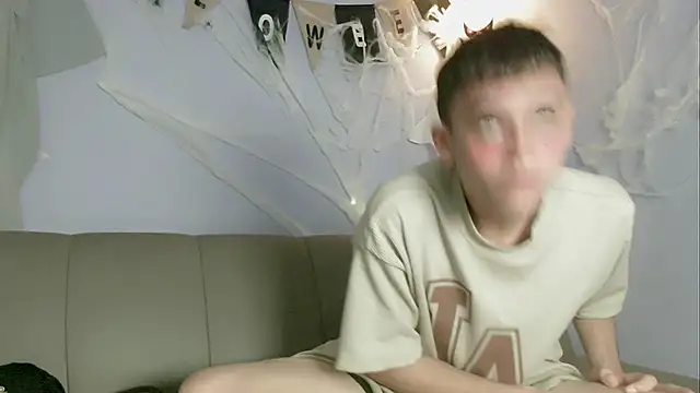 zacariasss  online show from 11/03/25, 03:19