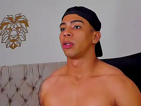 Andrew wolf7 online show from 09/24/25, 03:21