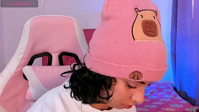 adriannyp 1 online show from 09/22/25, 01:02