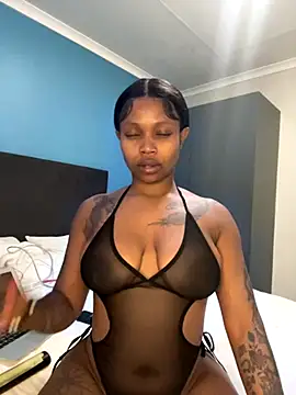 InkLady444 online show from 10/16/25, 04:57