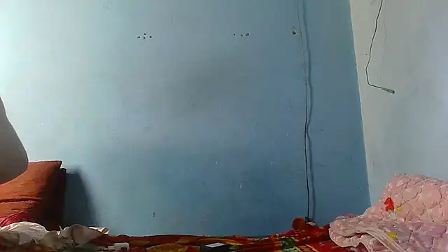 Snapshot of thasmyni chatting on 09/12/25, 05:57 thasmyni online show from 09/12/25, 05:57