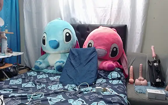 Snapshot of Ryan_Vergon chatting on 02/11/25, 08:52 Ryan Vergon online show from 02/11/25, 08:52