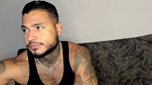 Exotic tatto27121 online show from 10/28/25, 11:07