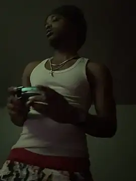 SluttyLyfe4L online show from 06/18/26, 12:31