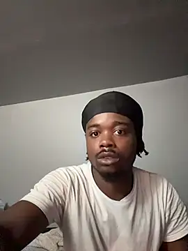 SluttyLyfe4L online show from 06/29/26, 09:04