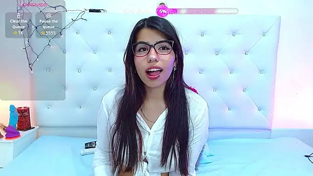 Snapshot of abelladanger_92 chatting on 10/21/25, 04:02 abelladanger 92 online show from 10/21/25, 04:02
