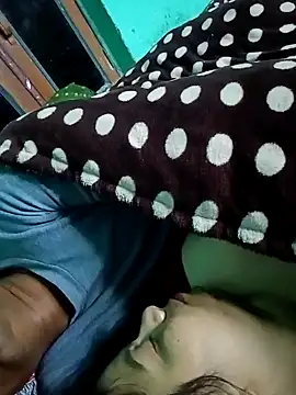 Lustyful Couple online show from 12/17/24, 11:27