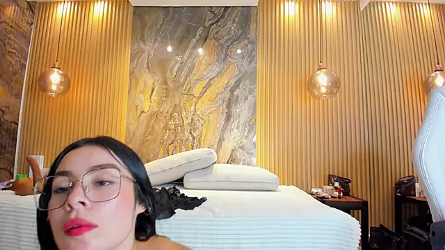 nathassa grant online show from 03/06/25, 02:40