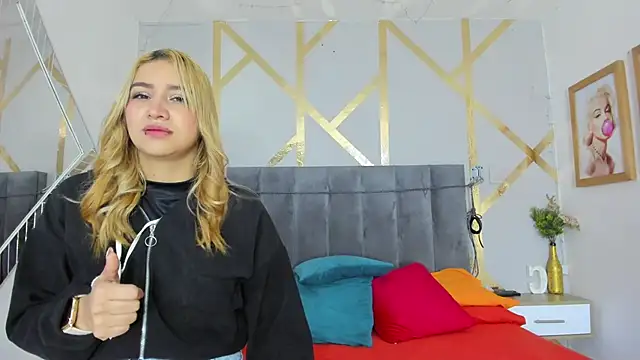 Caroliine Torres online show from 01/17/26, 11:48