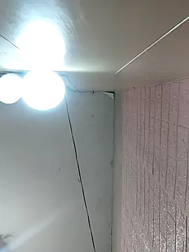 Sweetchuby1995 online show from 04/15/26, 06:37