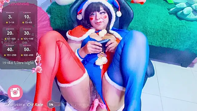 Snapshot of MilkyXSakura chatting on 01/05/25, 05:41 MilkyXSakura online show from 01/05/25, 05:41