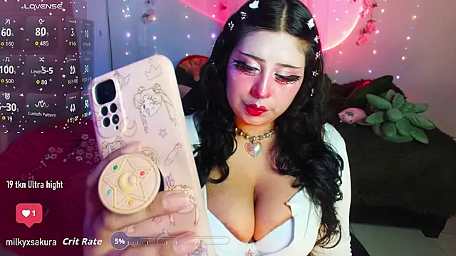 MilkyXSakura online show from 11/19/25, 04:34