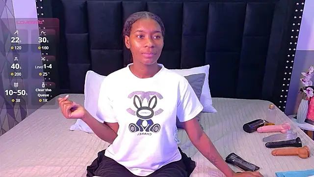 petitelittleebony online show from 04/25/26, 02:58