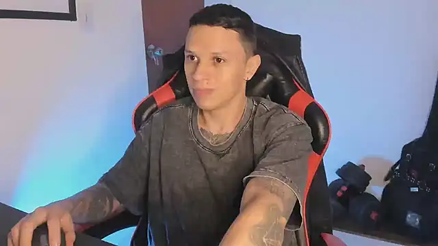 goodboy69l online show from 07/18/26, 02:43
