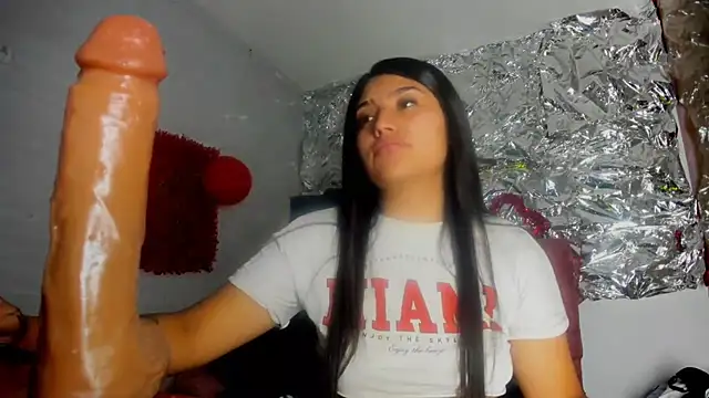 SarahStones online show from 03/26/26, 04:07