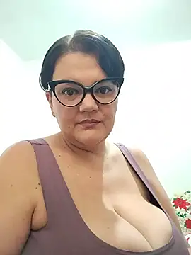 Madisonpalacio online show from 07/05/26, 04:03