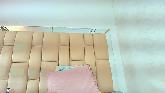 mss samy online show from 03/22/25, 03:09