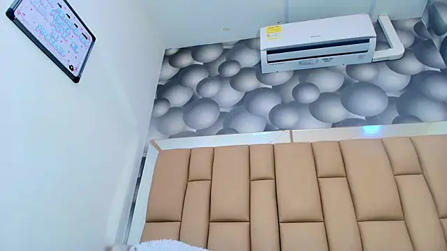 mss samy online show from 12/23/25, 03:04