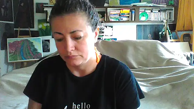 MariaAnaSunshine online show from 10/11/25, 01:42