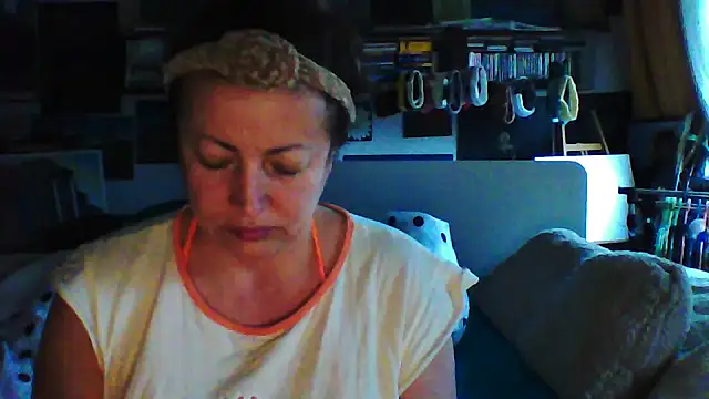 MariaAnaSunshine online show from 11/10/25, 07:29