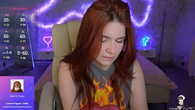 RedShinee online show from 02/28/25, 10:41