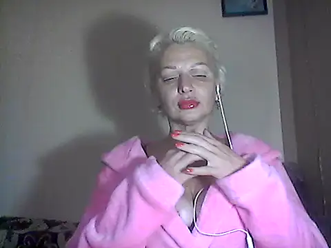 MaryJane441 online show from 10/31/25, 09:05