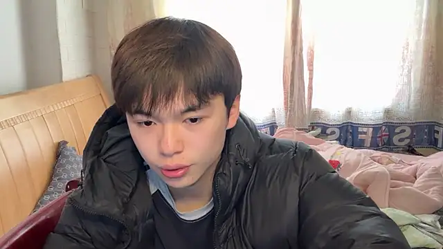 Snapshot of xiaottt1918 chatting on 01/09/25, 05:34 xiaottt1918 online show from 01/09/25, 05:34