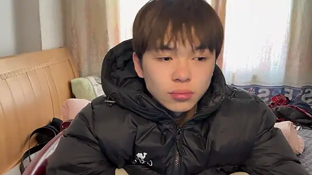 Snapshot of xiaottt1918 chatting on 01/10/25, 05:26 xiaottt1918 online show from 01/10/25, 05:26