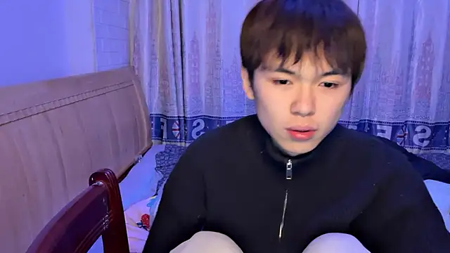 Snapshot of xiaottt1918 chatting on 01/25/25, 07:07 xiaottt1918 online show from 01/25/25, 07:07